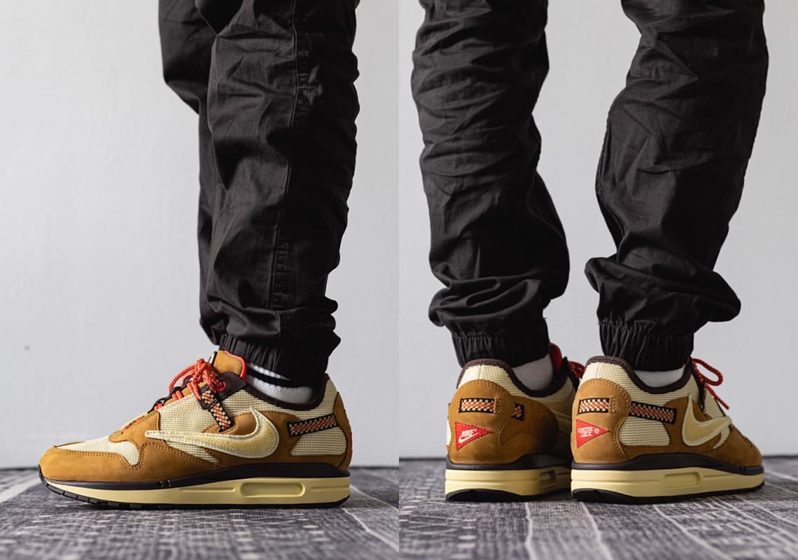 Travis Scott Nike Air Max 1 Wheat Do9392 On Feet 701 (1) - newkick.vip